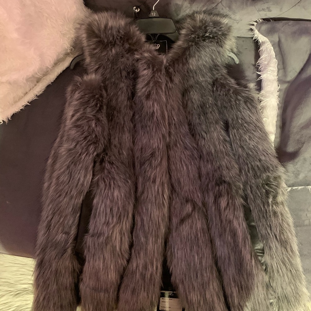 Fur vest